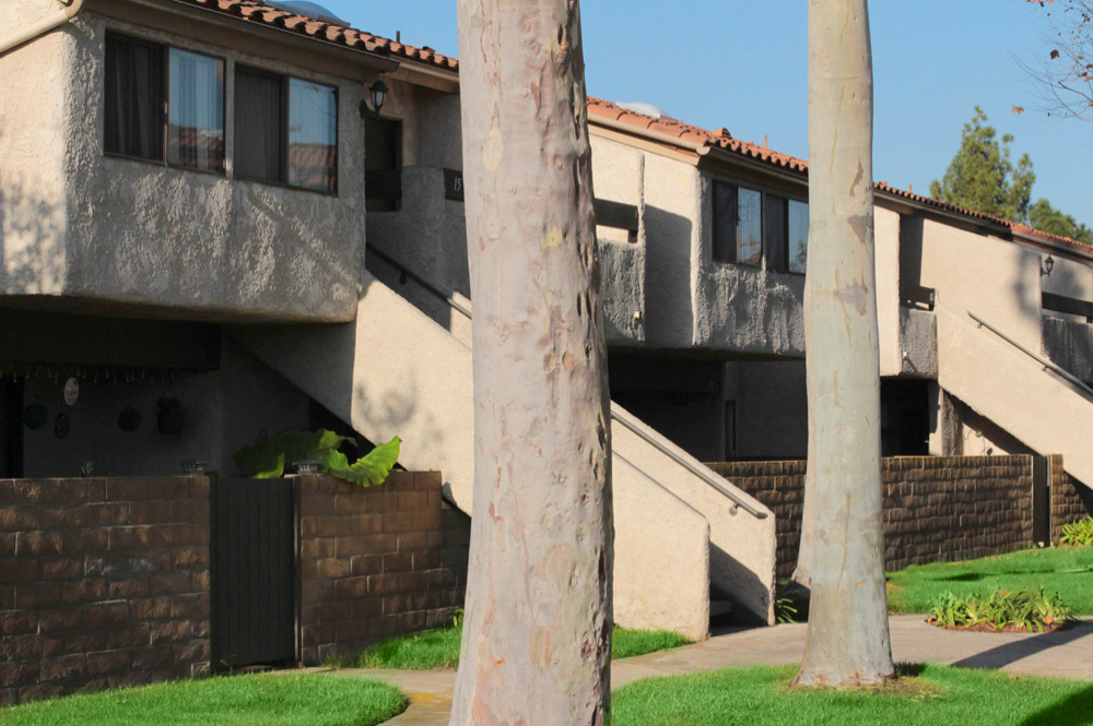 Take a tour today and view Exteriors 10 for yourself at the Huntington Creek Apartments